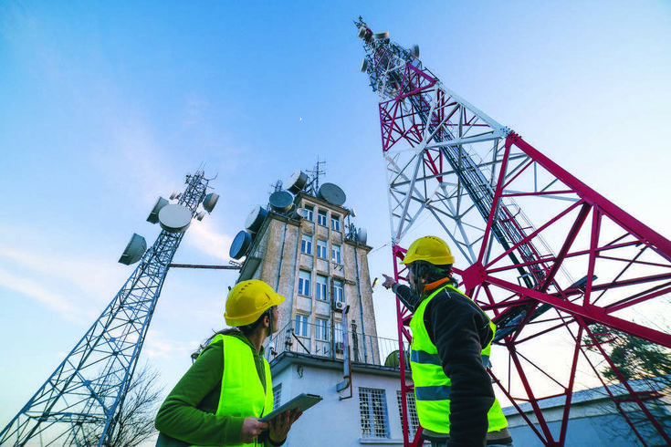 From Concrete to Crypto: How Telecom Towers Became Smart Investments